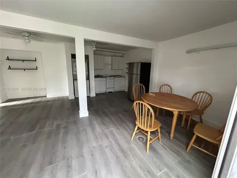 11239 SW 5th Terrace Sweetwater FL 33174