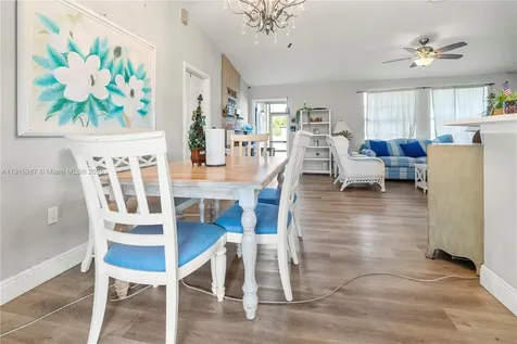 302 Floyd Avenue S Naples FL 33976