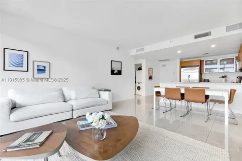 3250 NE 1st Avenue Miami FL 33137