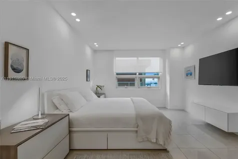 3250 NE 1st Avenue Miami FL 33137