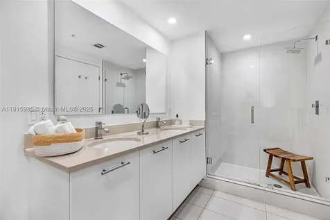 3250 NE 1st Avenue Miami FL 33137
