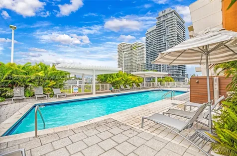 3250 NE 1st Avenue Miami FL 33137