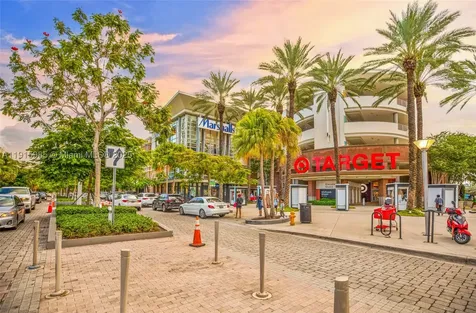 3250 NE 1st Avenue Miami FL 33137