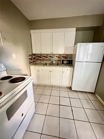 401 NW 81st Street Miami FL 33150