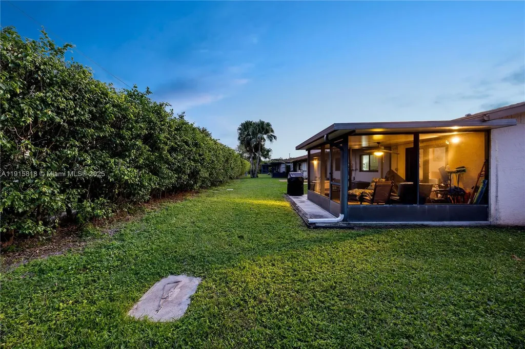 14640 Lucy Drive Delray Beach FL 33484