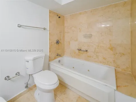 5900 Collins Avenue Miami Beach FL 33140