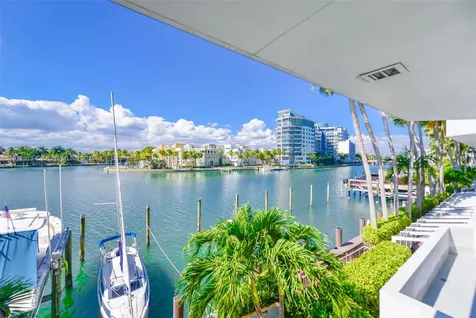 5900 Collins Avenue Miami Beach FL 33140