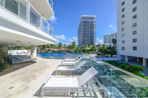 5900 Collins Avenue Miami Beach FL 33140
