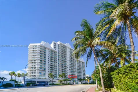 5900 Collins Avenue Miami Beach FL 33140
