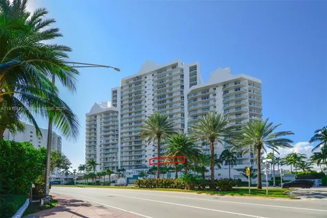 5900 Collins Avenue Miami Beach FL 33140