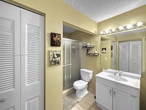 317 W Laurel Drive Margate FL 33063