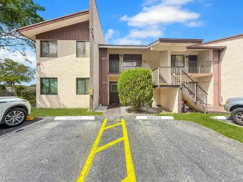 317 W Laurel Drive Margate FL 33063