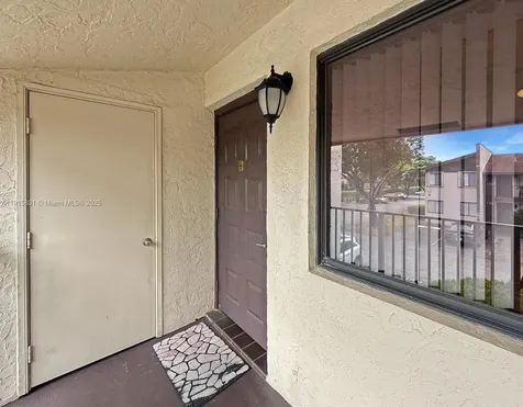 317 W Laurel Drive Margate FL 33063
