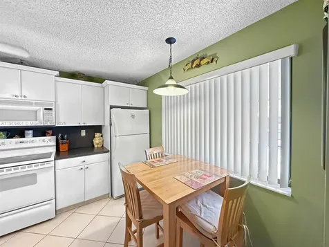 317 W Laurel Drive Margate FL 33063