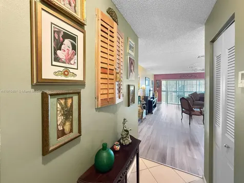 317 W Laurel Drive Margate FL 33063
