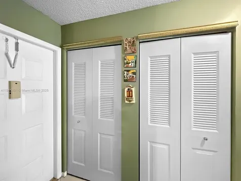 317 W Laurel Drive Margate FL 33063