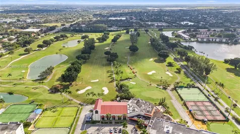 8940 S Hollybrook Boulevard Pembroke Pines FL 33025