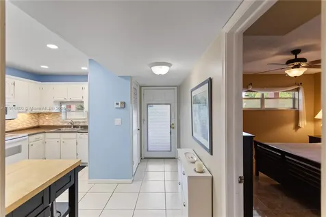 8940 S Hollybrook Boulevard Pembroke Pines FL 33025