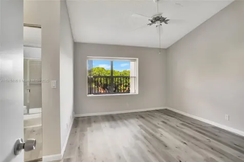 4615 S Carambola Circle S Coconut Creek FL 33066
