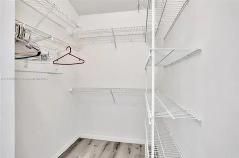 4615 S Carambola Circle S Coconut Creek FL 33066