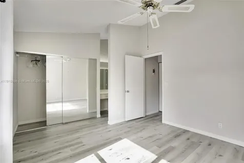 4615 S Carambola Circle S Coconut Creek FL 33066
