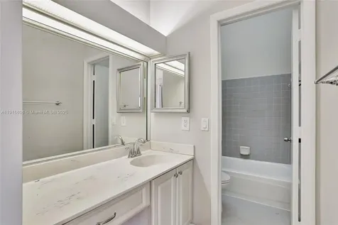 4615 S Carambola Circle S Coconut Creek FL 33066