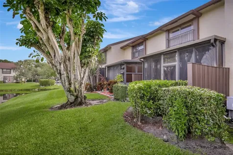 4615 S Carambola Circle S Coconut Creek FL 33066