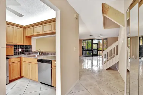 4615 S Carambola Circle S Coconut Creek FL 33066