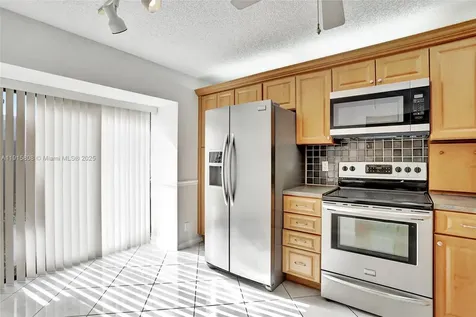 4615 S Carambola Circle S Coconut Creek FL 33066