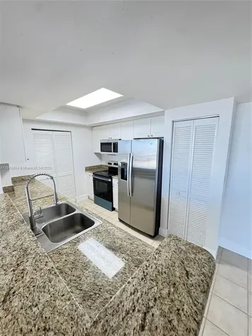 19501 W Country Club Drive Aventura FL 33180