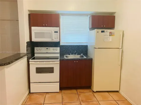 661 NE 86th Street Miami FL 33138