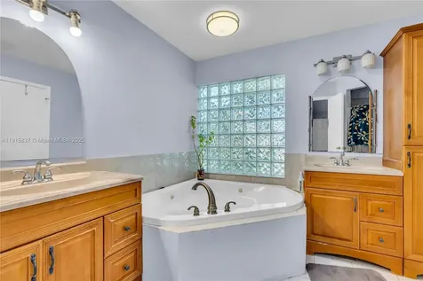 3462 Harness Circle Wellington FL 33449