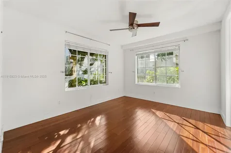 1025 Michigan Avenue Miami Beach FL 33139