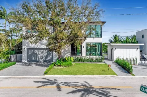 9045 Hawthorne Avenue Surfside FL 33154