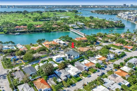 9045 Hawthorne Avenue Surfside FL 33154