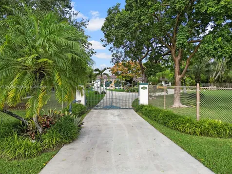 19425 SW 312th Street Homestead FL 33030