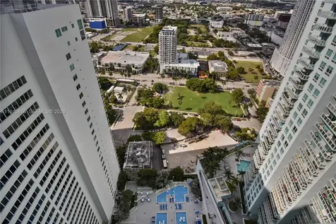 1800 N Bayshore Drive Miami FL 33132