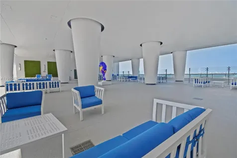 1800 N Bayshore Drive Miami FL 33132