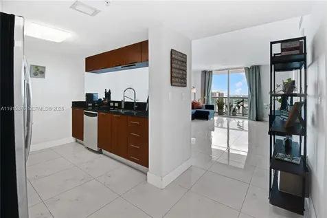 1800 N Bayshore Drive Miami FL 33132