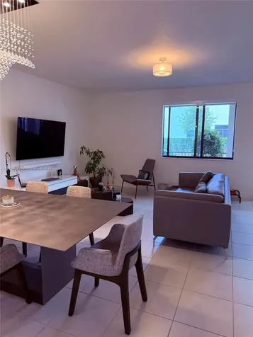 4624 NW 83rd Avenue Doral FL 33166