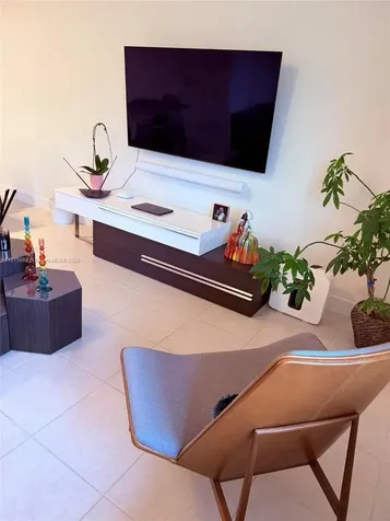 4624 NW 83rd Avenue Doral FL 33166
