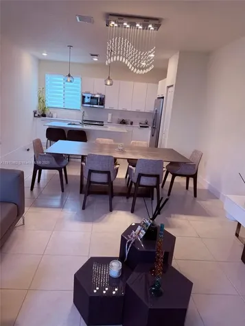 4624 NW 83rd Avenue Doral FL 33166