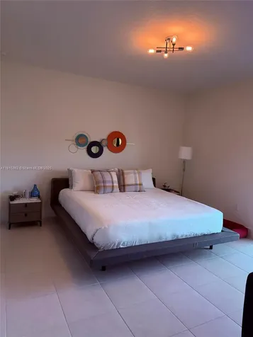 4624 NW 83rd Avenue Doral FL 33166