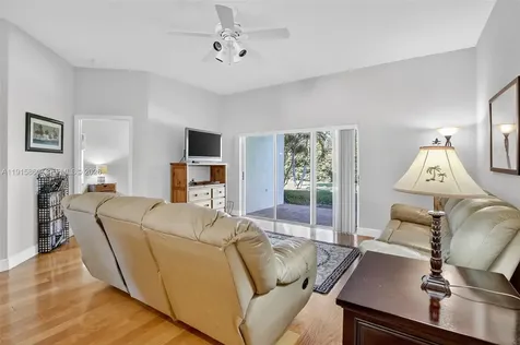 17061 NW 17th Street Pembroke Pines FL 33028