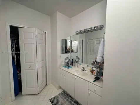1221 NE 32nd Terrace Homestead FL 33033