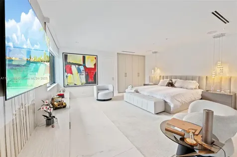1792 Cleveland Road Miami Beach FL 33141
