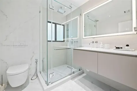 1792 Cleveland Road Miami Beach FL 33141