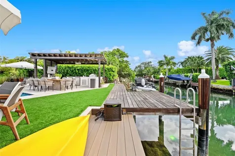 1792 Cleveland Road Miami Beach FL 33141