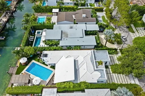1792 Cleveland Road Miami Beach FL 33141