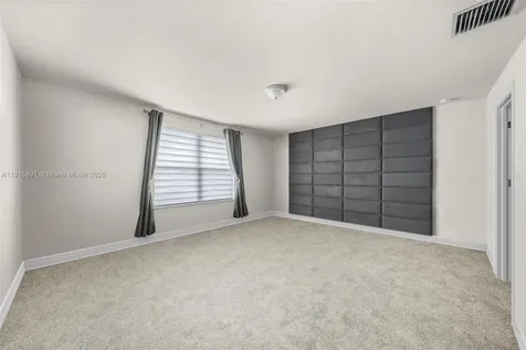 3142 Poinciana Street Lauderdale Lakes FL 33311